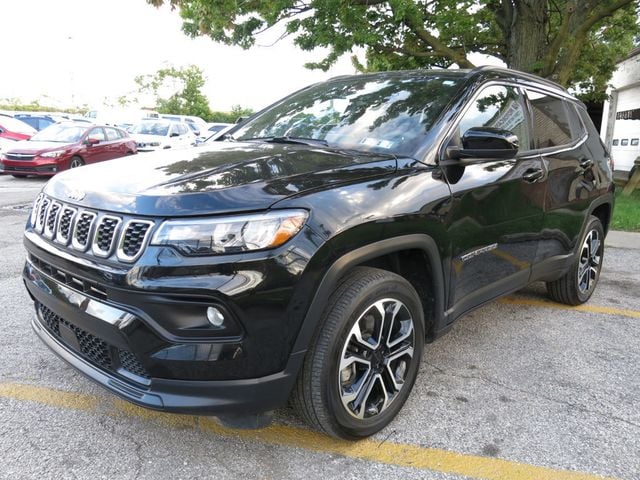 2024 Jeep Compass Latitude Lux 4x4 - 23086317 - 1