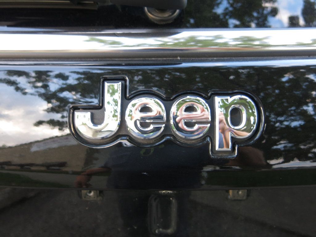 2024 Jeep Compass Latitude Lux 4x4 - 23086317 - 36