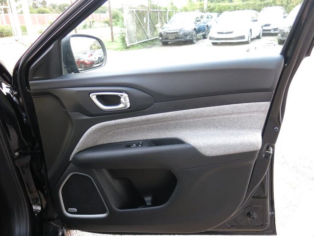 2024 Jeep Compass Latitude Lux 4x4 - 23086317 - 49