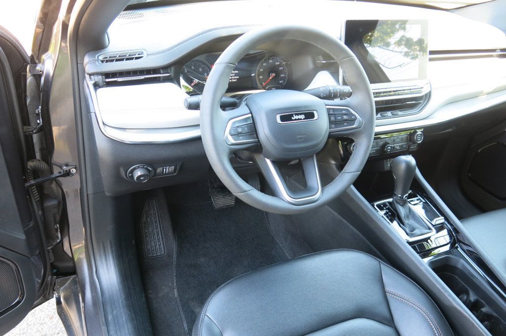 2024 Jeep Compass Limited 4x4 - 23022420 - 11