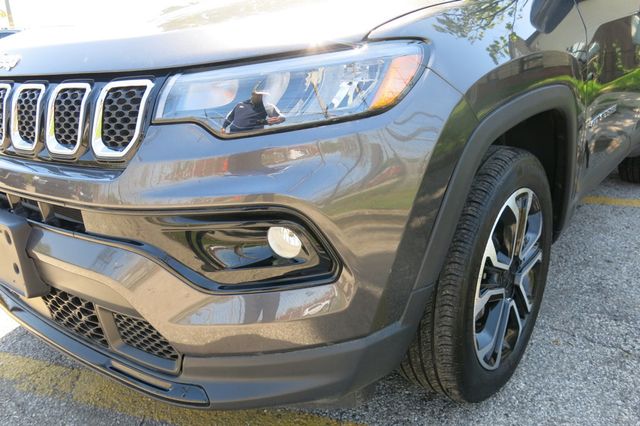 2024 Jeep Compass Limited 4x4 - 23022420 - 35