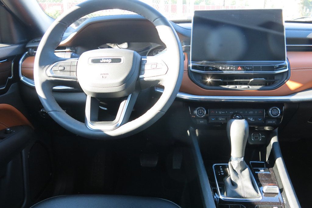 2024 Jeep Compass Limited 4x4 - 23037672 - 21
