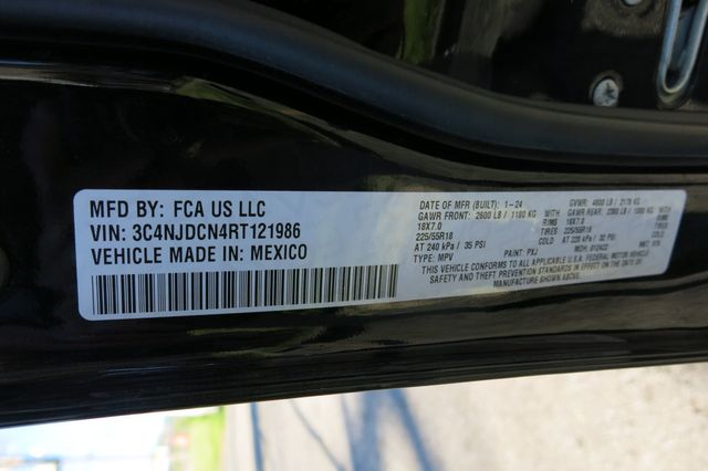 2024 Jeep Compass Limited 4x4 - 23037672 - 35