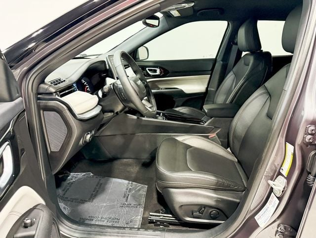 2024 Jeep Compass Limited photo 21