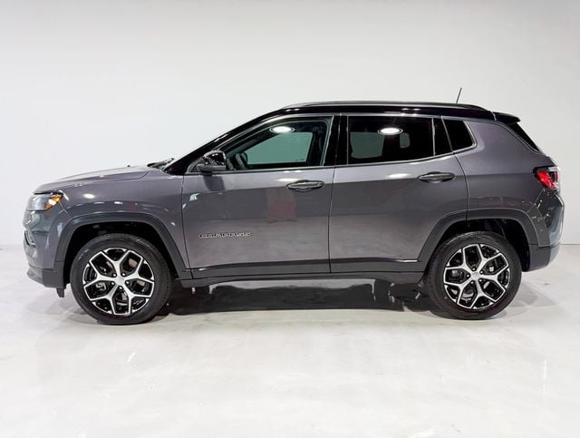 2024 Jeep Compass Limited photo 4