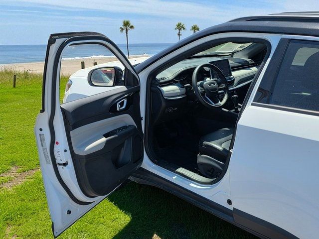 2024 Jeep Compass Limited 4x4 - 22886827 - 39