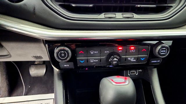 2024 Jeep Compass Limited 4x4 w/ High Altitude Pkg, Pano Sunroof & Alpine Audio - 23088821 - 14