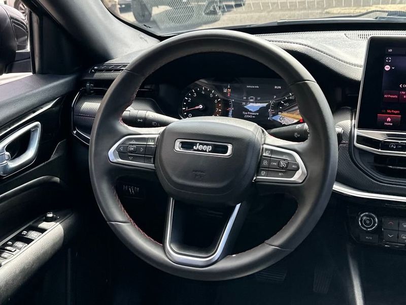 2024 Jeep Compass Trailhawk 4x4 - 22929199 - 17