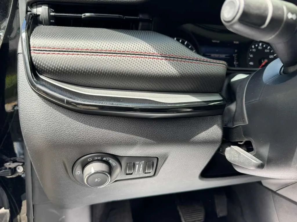 2024 Jeep Compass Trailhawk 4x4 - 22995116 - 17