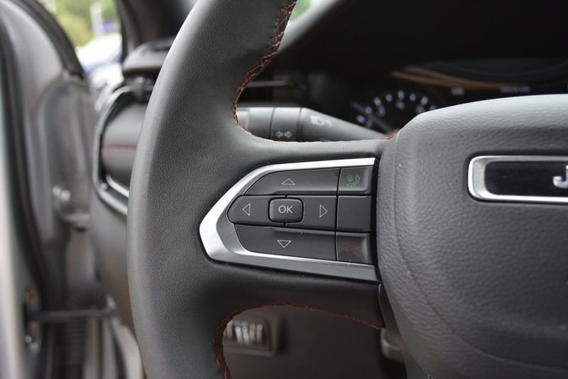 2024 Jeep Compass Trailhawk photo 24
