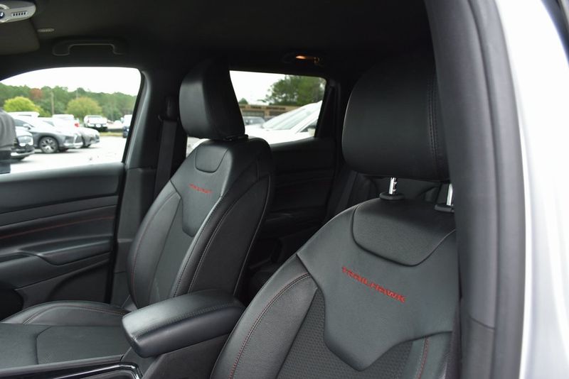 2024 Jeep Compass Trailhawk photo 25