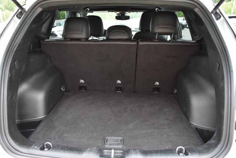 2024 Jeep Compass Trailhawk photo 30