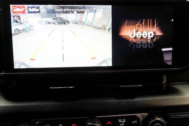 2024 Jeep Gladiator Mojave - 23004718 - 29