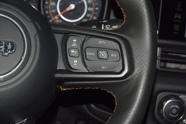 2024 Jeep Gladiator Mojave - 22870959 - 36