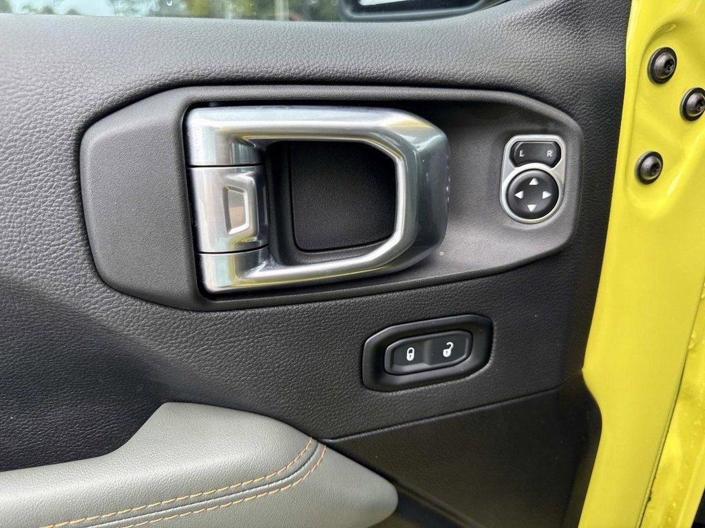 2024 Jeep Gladiator Mojave - 22965693 - 16