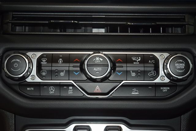 2024 Jeep Gladiator Mojave - 22965693 - 34