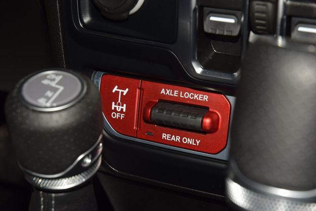 2024 Jeep Gladiator Mojave - 22965693 - 36