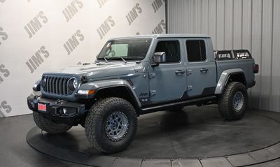 2024 Jeep Gladiator