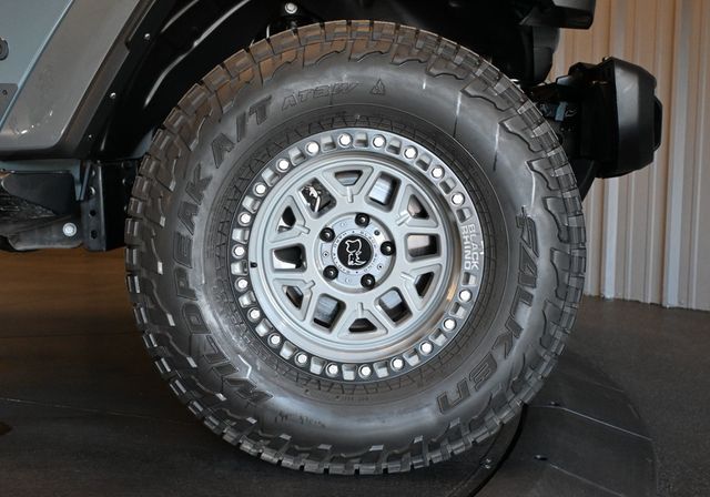 2024 Jeep Gladiator Nighthawk Black Rhino DV8 - 23087530 - 8
