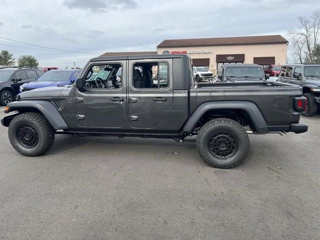 2024 Jeep Gladiator Sport - 22740806 - 3