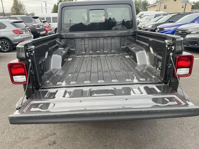 2024 Jeep Gladiator Sport - 22740806 - 5