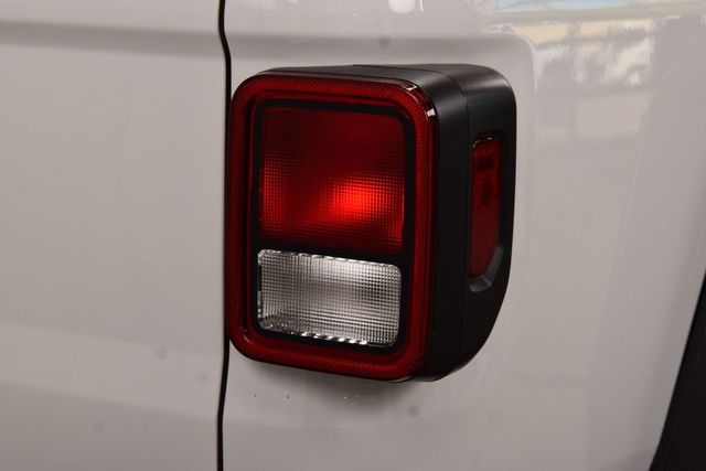 2024 Jeep Gladiator Sport - 22995360 - 18