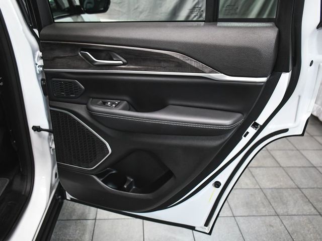 2024 Jeep Grand Cherokee 4xe - 23042885 - 12