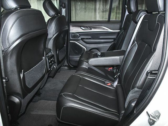 2024 Jeep Grand Cherokee 4xe - 23042885 - 44