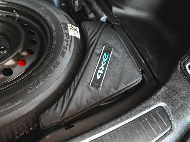 2024 Jeep Grand Cherokee 4xe - 23050285 - 40