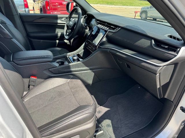 2024 Jeep Grand Cherokee Altitude X 4x2 - 22936459 - 12