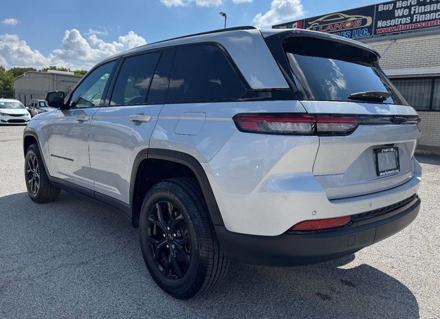 2024 Jeep Grand Cherokee Altitude X 4x2 - 22936459 - 4