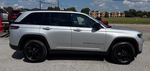 2024 Jeep Grand Cherokee Altitude X 4x2 - 22936459 - 7