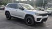 2024 Jeep Grand Cherokee LAREDO - 23045179 - 1