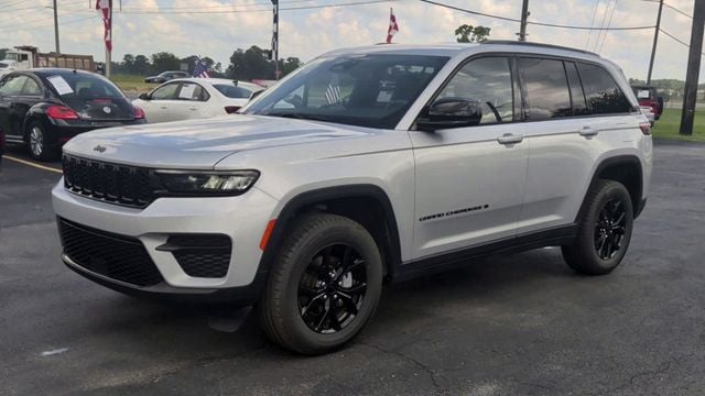 2024 Jeep Grand Cherokee LAREDO - 23045179 - 3