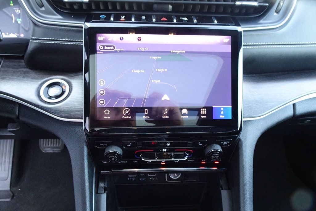 2024 Jeep Cherokee Limited 4xe photo 14