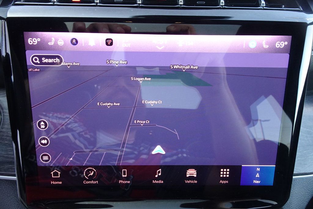 2024 Jeep Cherokee Limited 4xe photo 16
