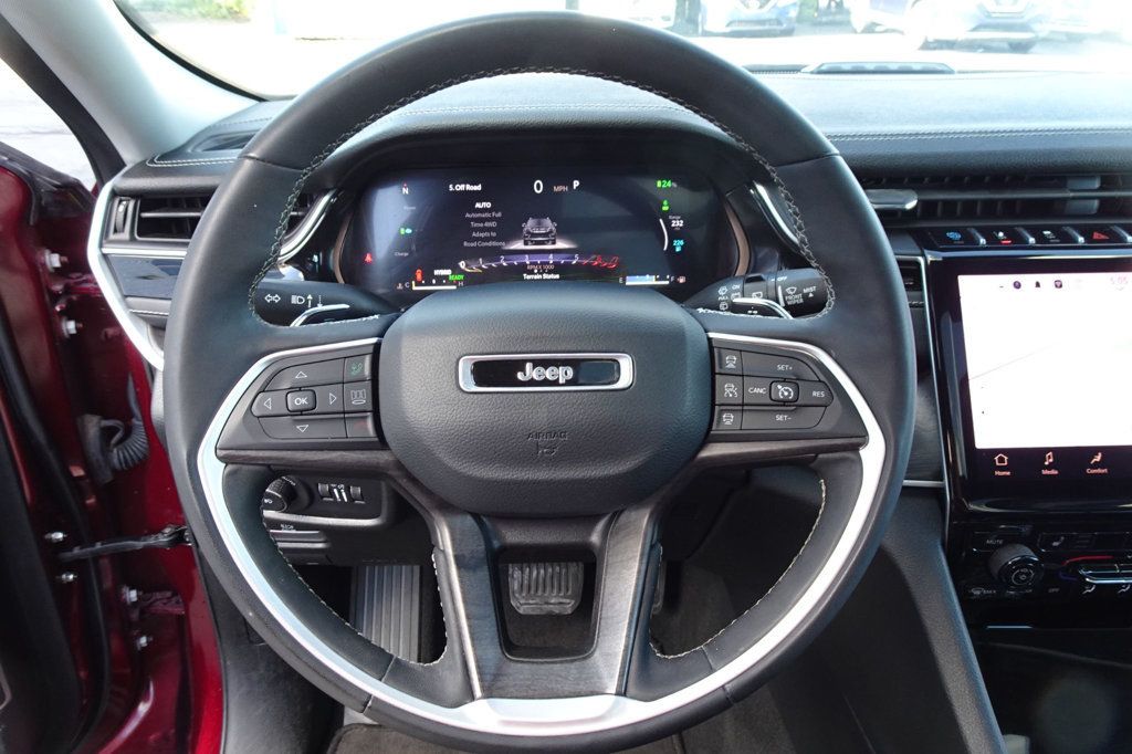 2024 Jeep Cherokee Limited 4xe photo 21