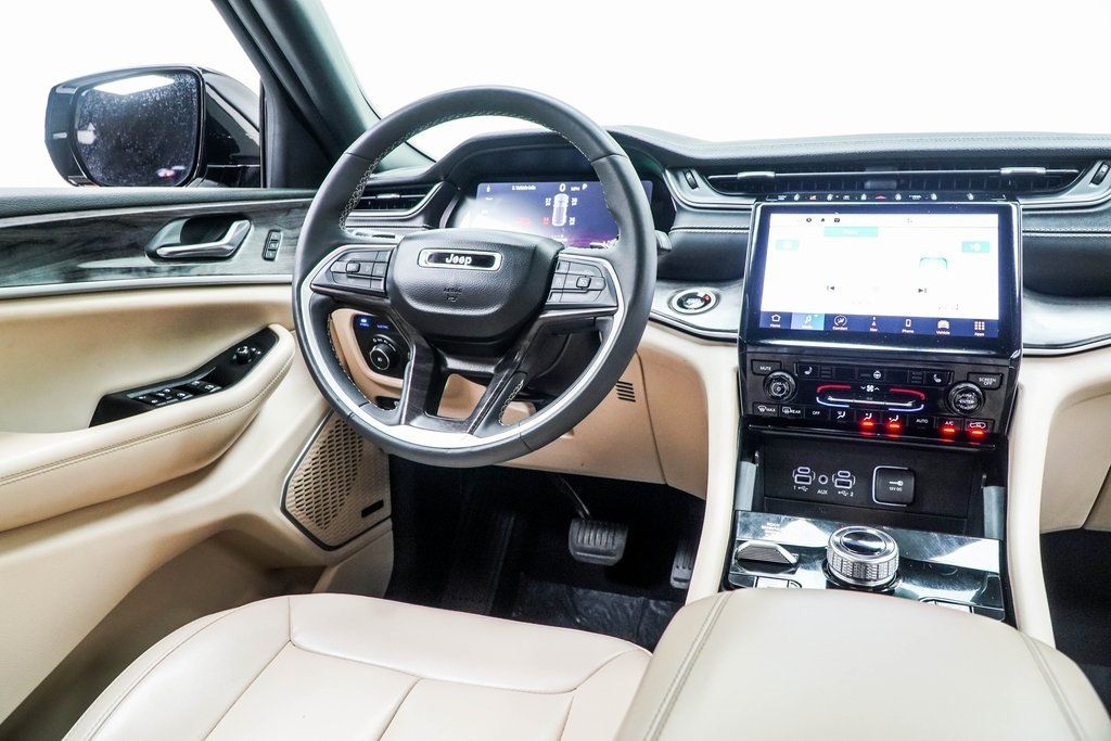 2024 Jeep Cherokee Limited 4xe photo 19