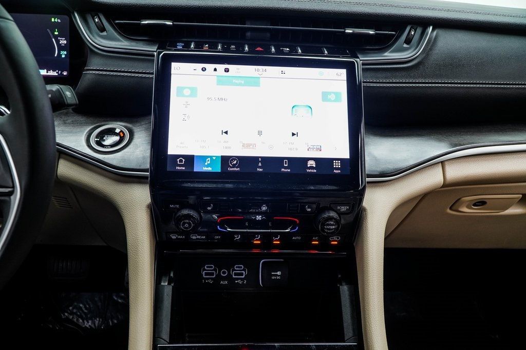 2024 Jeep Cherokee Limited 4xe photo 21