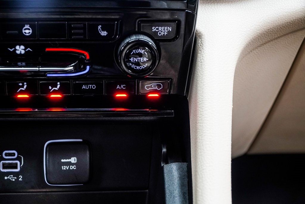 2024 Jeep Cherokee Limited 4xe photo 23