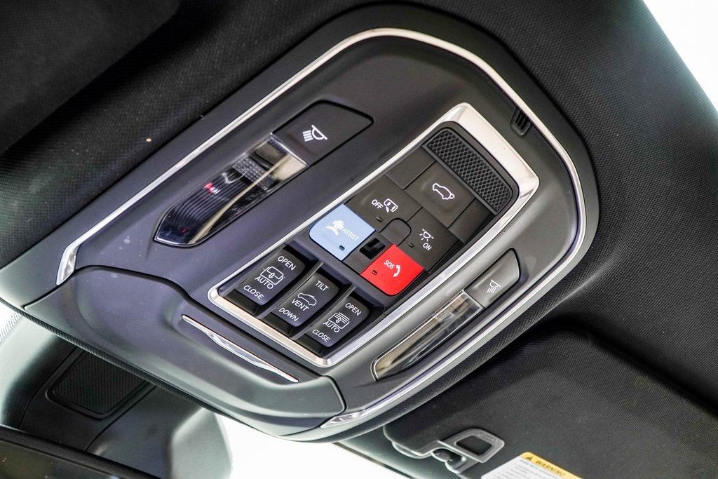 2024 Jeep Cherokee Limited 4xe photo 36