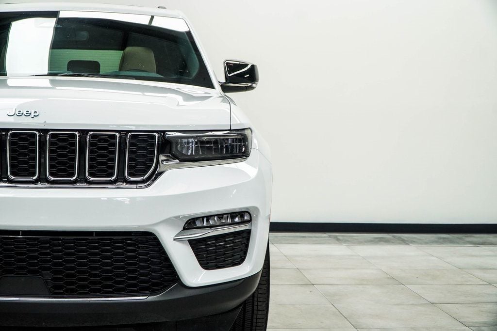 2024 Jeep Cherokee Limited 4xe photo 4