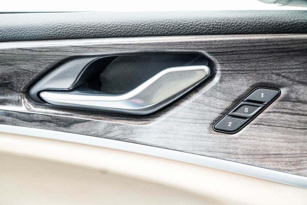 2024 Jeep Cherokee Limited 4xe photo 44
