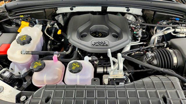 2024 Jeep Grand Cherokee 4xe Summit Reserve 4x4 with Luxury Tech Group V - 22980181 - 25