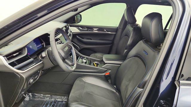 2024 Jeep Grand Cherokee 4xe Trailhawk Carb State Pkg 4x4 *Ltd Avail* w/ Advanced ProTech II - 23057470 - 18