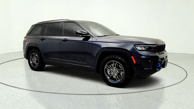 2024 Jeep Grand Cherokee 4xe Trailhawk Carb State Pkg 4x4 *Ltd Avail* w/ Advanced ProTech II - 23057470 - 2
