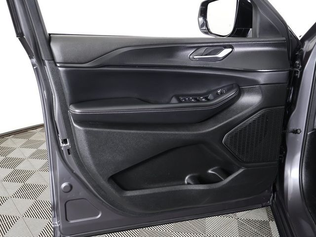 2024 Jeep Grand Cherokee L Altitude - 22918732 - 21