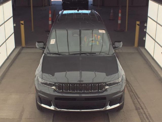 2024 Jeep Grand Cherokee L Altitude - 22918732 - 2