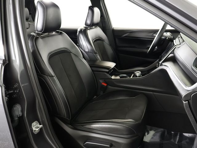 2024 Jeep Grand Cherokee L Altitude - 22918732 - 30