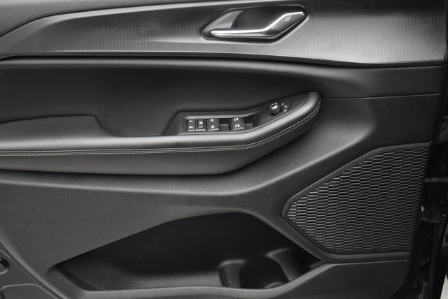 2024 Jeep Grand Cherokee L Altitude 4x4 - 22980030 - 8